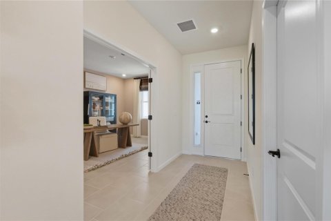 House in Port St. Lucie, Florida 4 bedrooms, 234.11 sq.m. № 2173470 - photo 16