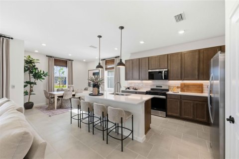 House in Port St. Lucie, Florida 4 bedrooms, 234.11 sq.m. № 2173470 - photo 5