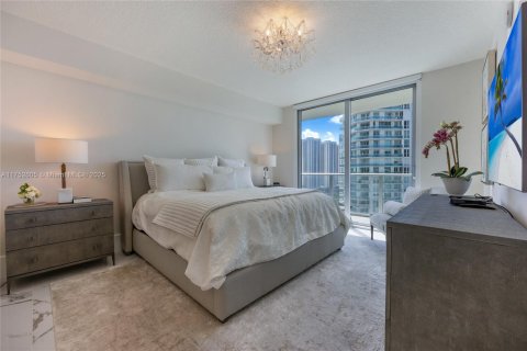 Condo in Sunny Isles Beach, Florida, 2 bedrooms  № 1864554 - photo 8
