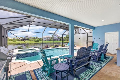 House in Palm Coast, Florida 4 bedrooms, 306.3 sq.m. № 2273036 - photo 10