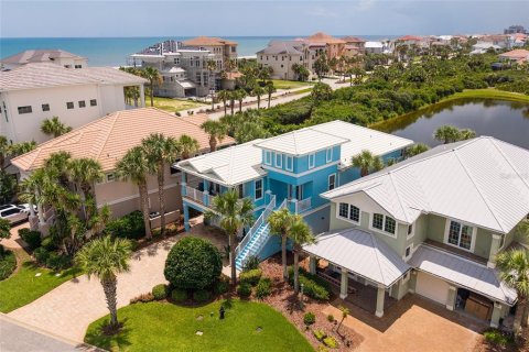 House in Palm Coast, Florida 4 bedrooms, 306.3 sq.m. № 2273036 - photo 2
