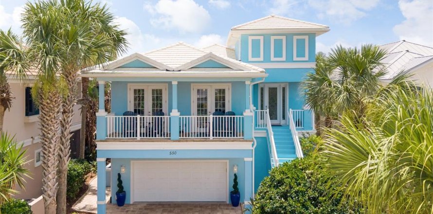 House in Palm Coast, Florida 4 bedrooms, 306.3 sq.m. № 2273036