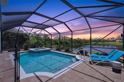 House in Palm Coast, Florida 4 bedrooms, 306.3 sq.m. № 2273036 - photo 7