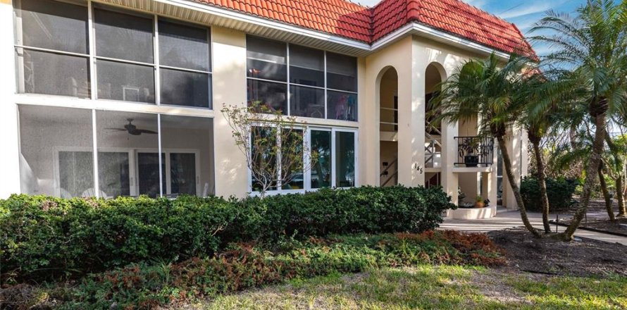 Condominio en Sarasota, Florida, 2 dormitorios № 1552488