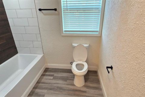 House in Tampa, Florida 4 bedrooms, 131.92 sq.m. № 1845281 - photo 23