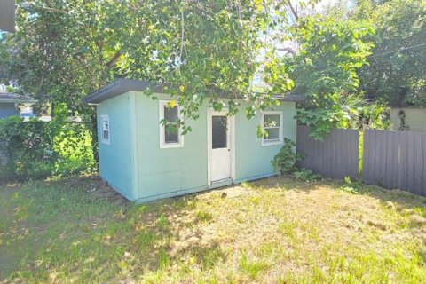 House in Tampa, Florida 4 bedrooms, 131.92 sq.m. № 1845281 - photo 30