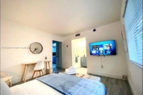 Купить коммерческую недвижимость в Майами, Флорида № 2013553 - фото 16