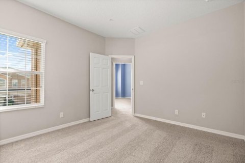 Townhouse in Winter Garden, Florida 3 bedrooms, 176.98 sq.m. № 2097719 - photo 24