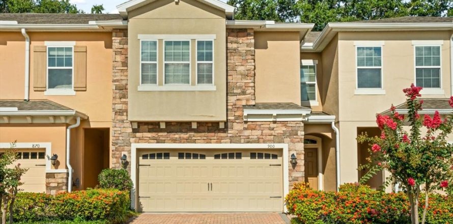 Townhouse in Winter Garden, Florida 3 bedrooms, 176.98 sq.m. № 2097719