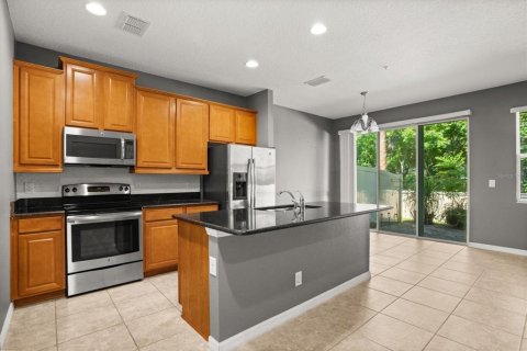 Townhouse in Winter Garden, Florida 3 bedrooms, 176.98 sq.m. № 2097719 - photo 7