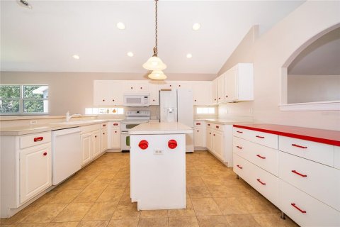 Villa ou maison à vendre à Orlando, Floride: 3 chambres, 168.43 m2 № 2351820 - photo 12