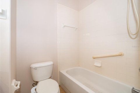 Villa ou maison à vendre à Orlando, Floride: 3 chambres, 168.43 m2 № 2351820 - photo 22
