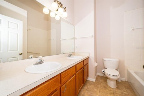 Villa ou maison à vendre à Orlando, Floride: 3 chambres, 168.43 m2 № 2351820 - photo 16