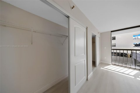 Copropriété à vendre à Miami Beach, Floride: 1 chambre, 73.21 m2 № 1948499 - photo 21