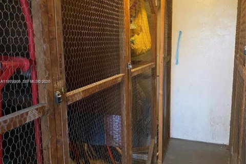 Купить кондоминиум в Уилтон-Мэнорс, Флорида 5 комнат, 85.93м2, № 2040328 - фото 13