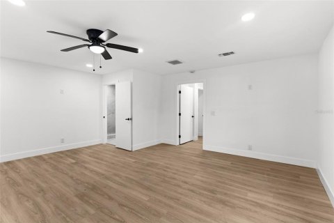 Casa en venta en Clearwater, Florida, 3 dormitorios, 187.29 m2 № 1515878 - foto 12