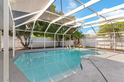 Casa en venta en Clearwater, Florida, 3 dormitorios, 187.29 m2 № 1515878 - foto 20