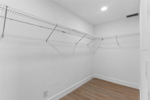 Casa en venta en Clearwater, Florida, 3 dormitorios, 187.29 m2 № 1515878 - foto 16