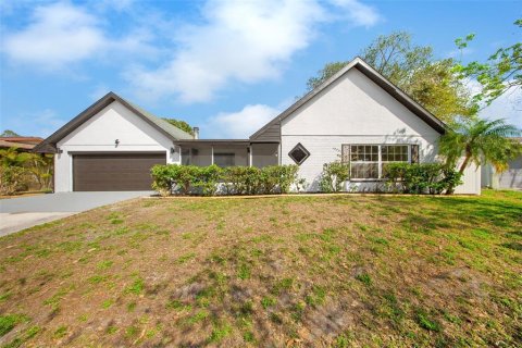 Casa en venta en Clearwater, Florida, 3 dormitorios, 187.29 m2 № 1515878 - foto 1