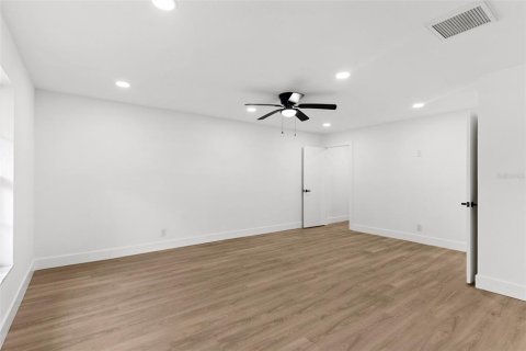 Casa en venta en Clearwater, Florida, 3 dormitorios, 187.29 m2 № 1515878 - foto 11