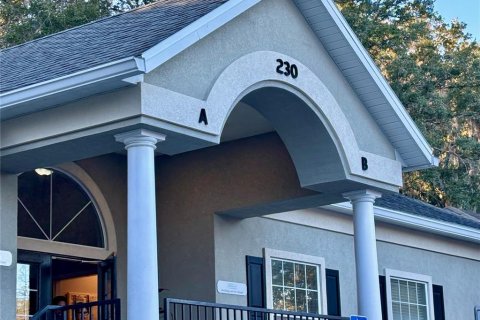 Propiedad comercial en venta en Gainesville, Florida, 174.01 m2 № 2113071 - foto 4