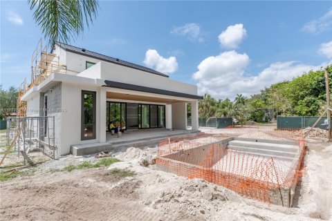 Casa en venta en South Miami, Florida, 5 dormitorios, 402.73 m2 № 1863236 - foto 14