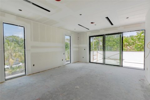 Casa en venta en South Miami, Florida, 5 dormitorios, 402.73 m2 № 1863236 - foto 26