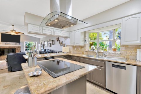 Villa ou maison à vendre à Tampa, Floride: 5 chambres, 311.22 m2 № 1537921 - photo 26