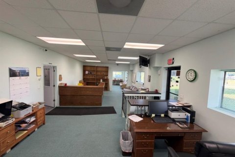 Propiedad comercial en venta en Ocala, Florida, 371.61 m2 № 2321418 - foto 8
