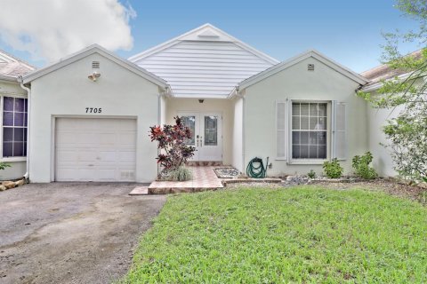 Apartment in Boynton Beach, Florida 3 bedrooms, 128.11 sq.m. № 2392640