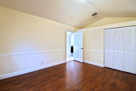 Apartment in Boynton Beach, Florida 3 bedrooms, 128.11 sq.m. № 2392640 - photo 10