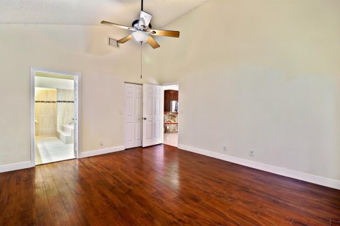 Apartment in Boynton Beach, Florida 3 bedrooms, 128.11 sq.m. № 2392640 - photo 7