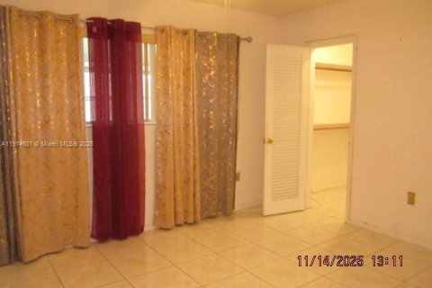 Купить кондоминиум в Мирамар, Флорида 2 спальни, 75.25м2, № 1970011 - фото 12