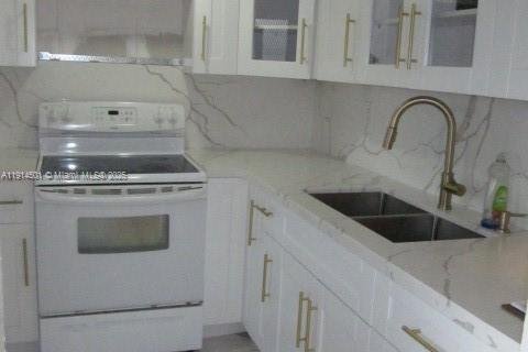 Купить кондоминиум в Мирамар, Флорида 2 спальни, 75.25м2, № 1970011 - фото 7