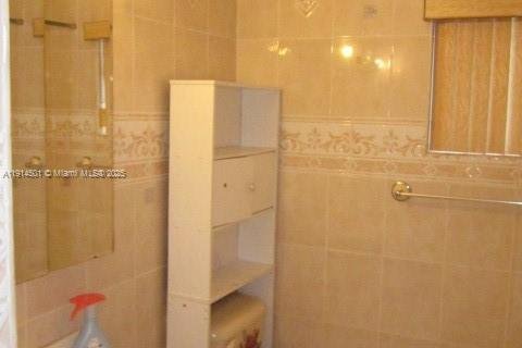 Купить кондоминиум в Мирамар, Флорида 2 спальни, 75.25м2, № 1970011 - фото 15