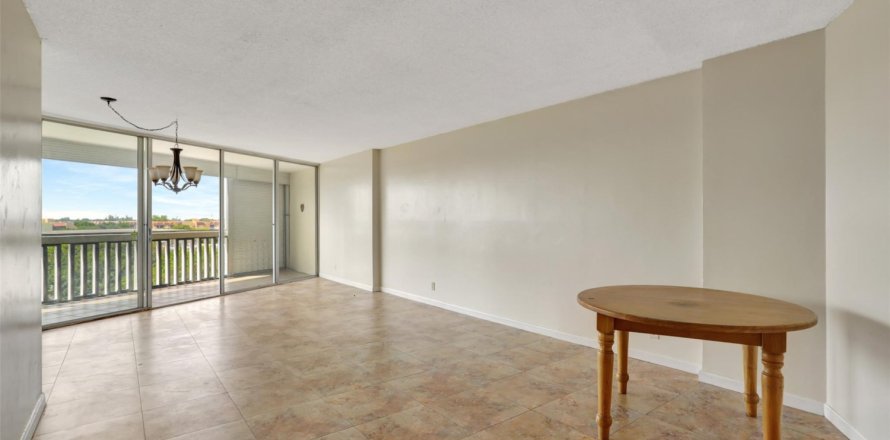 Condo à Lauderhill, Floride, 2 chambres № 1116806