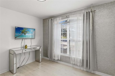 House in Kissimmee, Florida 3 bedrooms, 137.77 sq.m. № 2394113 - photo 20