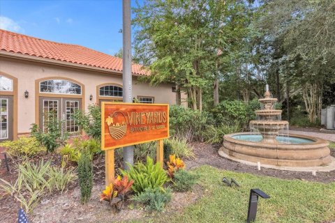 Condo in Davenport, Florida, 3 bedrooms № 2225039 - photo 29