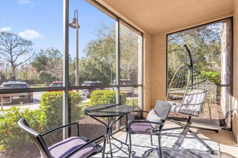 Condo in Davenport, Florida, 3 bedrooms № 2225039 - photo 25