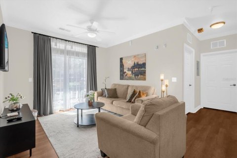 Condo in Davenport, Florida, 3 bedrooms № 2225039 - photo 6