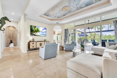 House in Port Charlotte, Florida 5 bedrooms, 612.88 sq.m. № 2294841 - photo 10