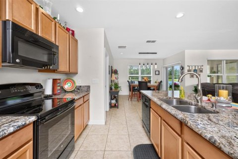 Villa ou maison à vendre à Punta Gorda, Floride: 3 chambres, 157 m2 № 2314096 - photo 8
