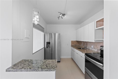 Copropriété à vendre à Aventura, Floride: 1 chambre, 83.24 m2 № 2052582 - photo 22