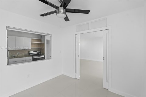 Copropriété à vendre à Aventura, Floride: 1 chambre, 83.24 m2 № 2052582 - photo 25