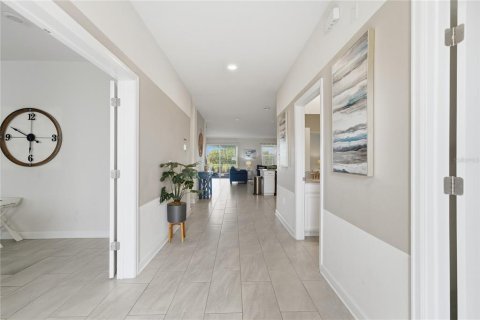 Villa ou maison à vendre à Kissimmee, Floride: 8 chambres, 409.79 m2 № 2322674 - photo 8
