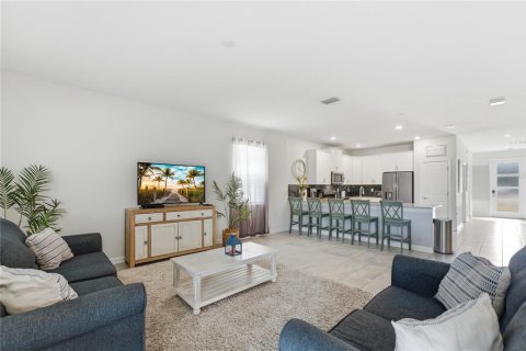 Villa ou maison à vendre à Kissimmee, Floride: 8 chambres, 409.79 m2 № 2322674 - photo 21