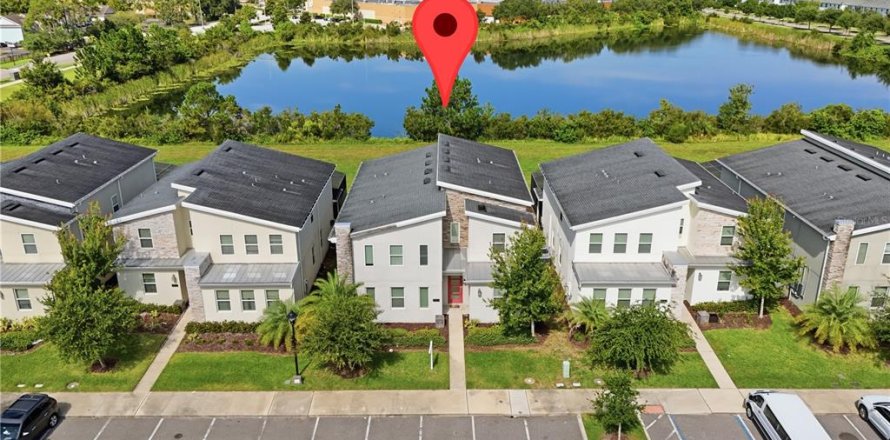 Villa ou maison à STOREY LAKE à Kissimmee, Floride 8 chambres, 409.79 m2 № 2322674