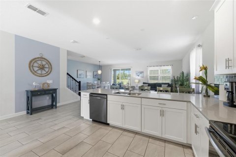 Villa ou maison à vendre à Kissimmee, Floride: 8 chambres, 409.79 m2 № 2322674 - photo 14