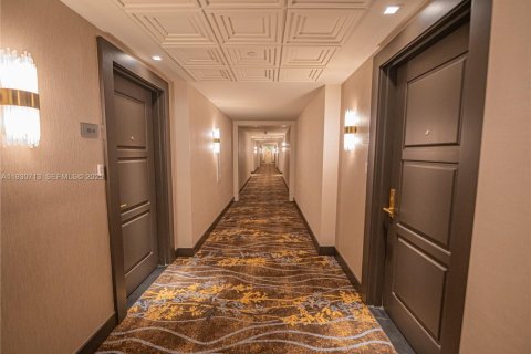 Copropriété à louer à Bal Harbour, Floride: 3 chambres, 184.5 m2 № 1989947 - photo 12