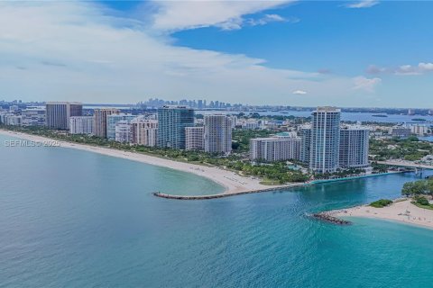 Copropriété à louer à Bal Harbour, Floride: 3 chambres, 184.5 m2 № 1989947 - photo 3